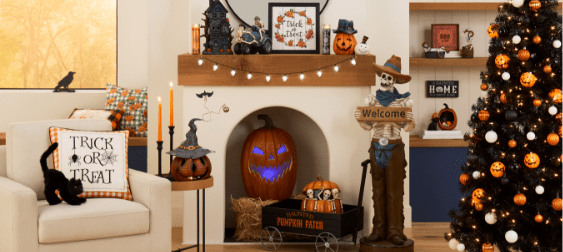 7 Homes Whose Halloween Decorations Are Impressively Over-the-Top