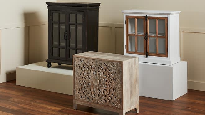Cabinets & chests