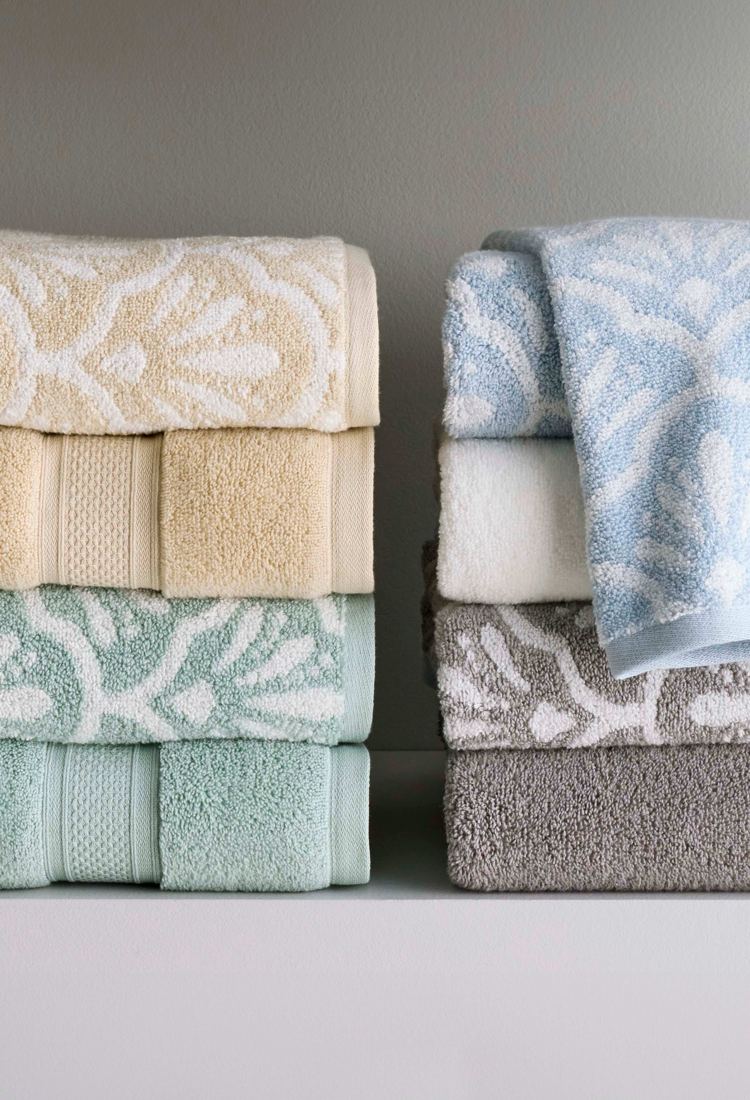 Bath Towels & Washcloths