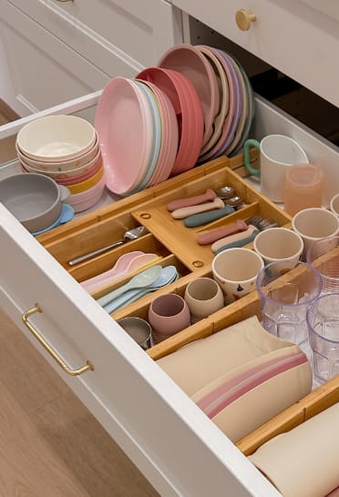 Dinnerware