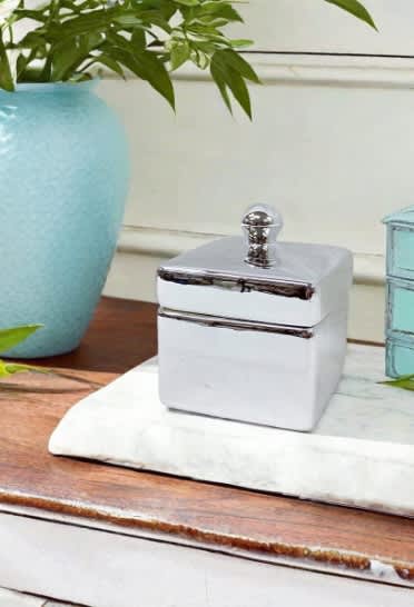 Decorative Boxes & Trunks