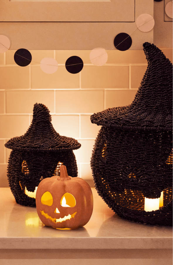 Halloween Indoor Decor - Inspo Story