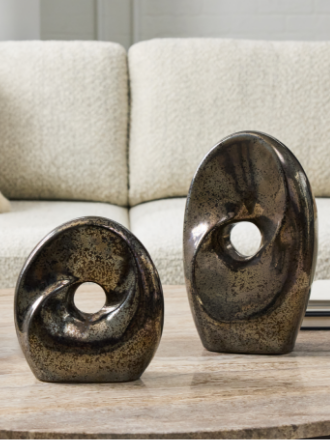 Sculptures & Figurines