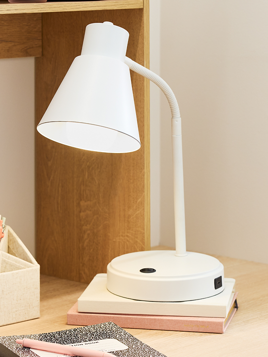 Dorm Lamps & Lighting