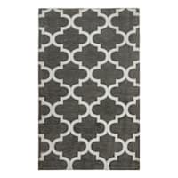 Soho Grey Trellis Pattern Chenille Accent Rug, 2x4