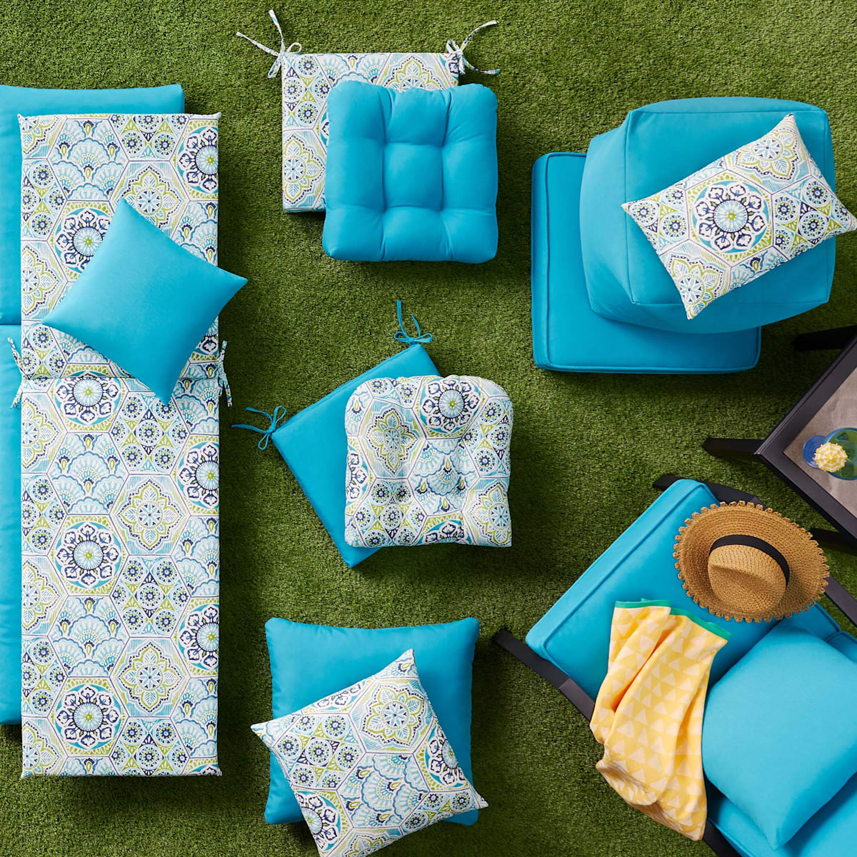 Turquoise Canvas Outdoor Wicker Settee Cushion