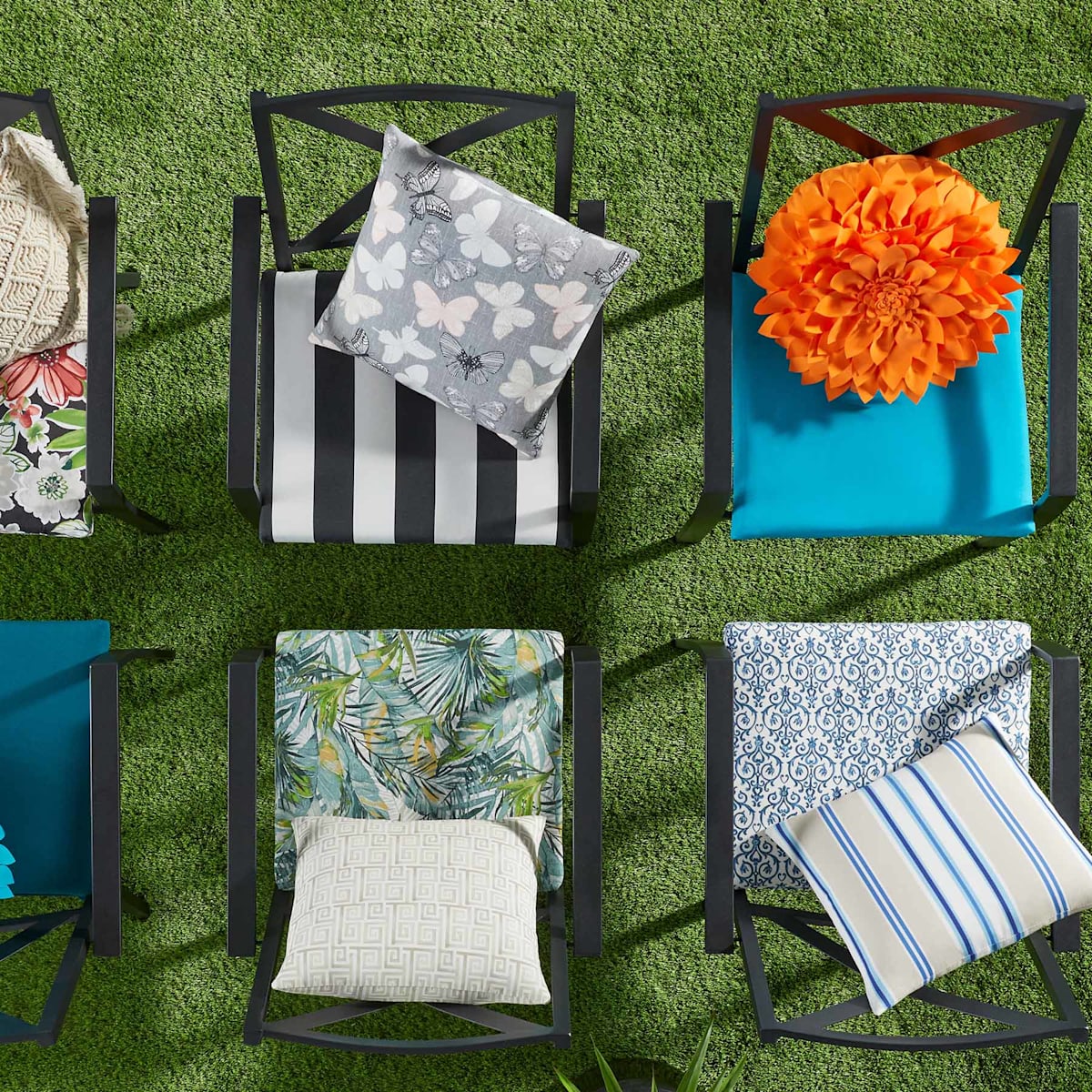 Outdoor throw cushions best sale