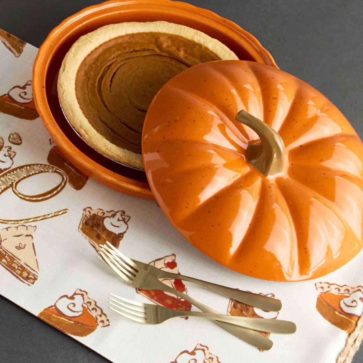 Pie tin with lid new arrivals