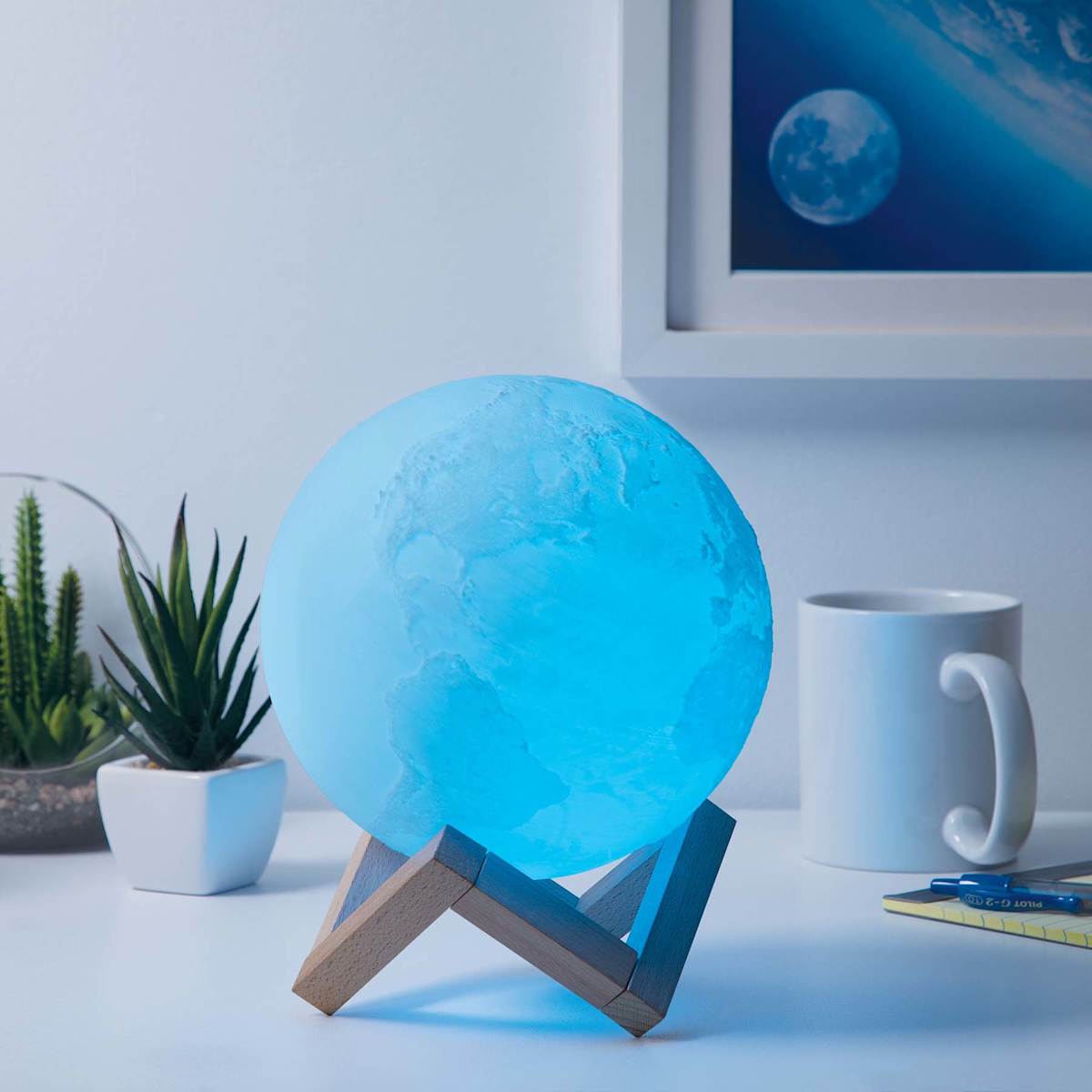 at Home Blue LED 3D Earth Light 6.5