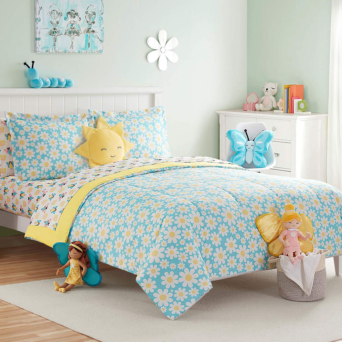 Tiny Dreamers 2 Piece Fairy Garden Blue Daisy Print Comforter Set Twin