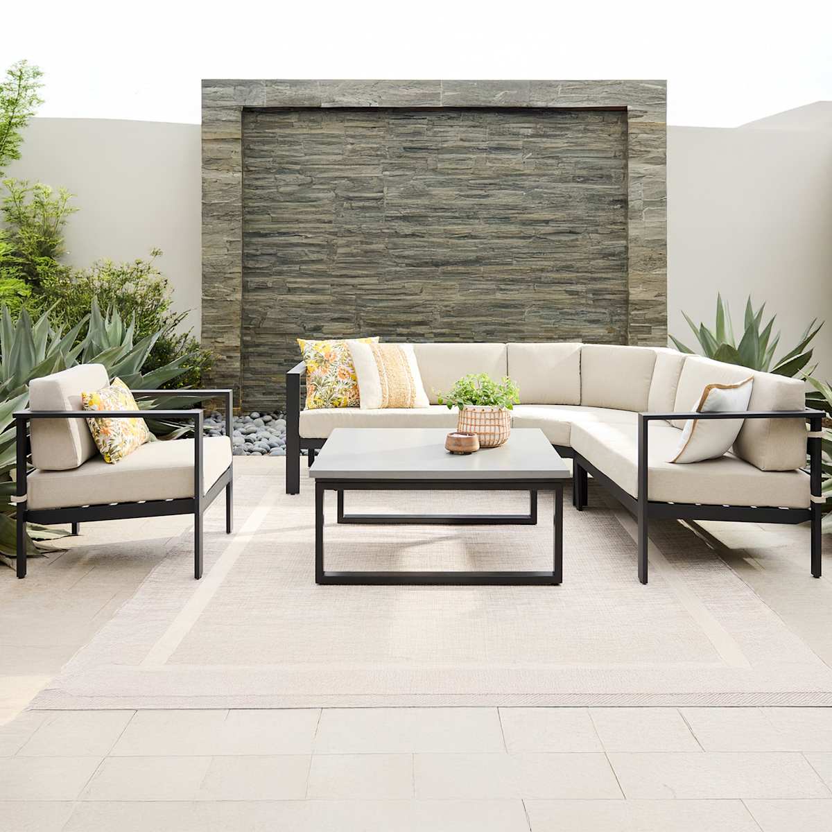 at home Soho Black Steel Patio 4-Piece Set