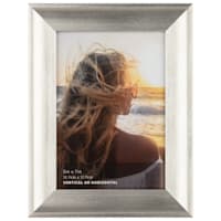 Silver Scoop Profile Tabletop Picture Frame, 5x7