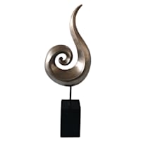29 Silver Polyresin Decor With Base