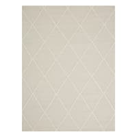 (B782) Wesley White Diamond Design Area Rug, 5x7