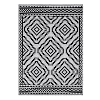 Black Diamond Design Plastic Outdoor Area Rug, 6x9