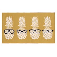 Cool Pineapple Outdoor Accent Rug, 26x45
