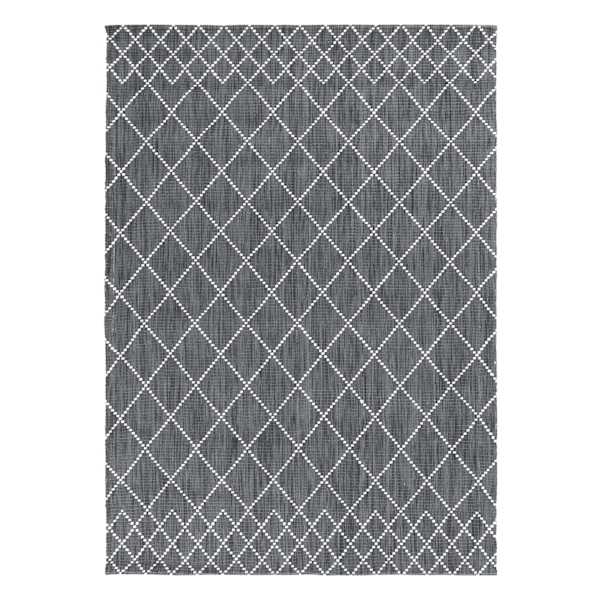 (B772) Found & Fable Tribal Grey Diamond Design Area Rug, 5x7