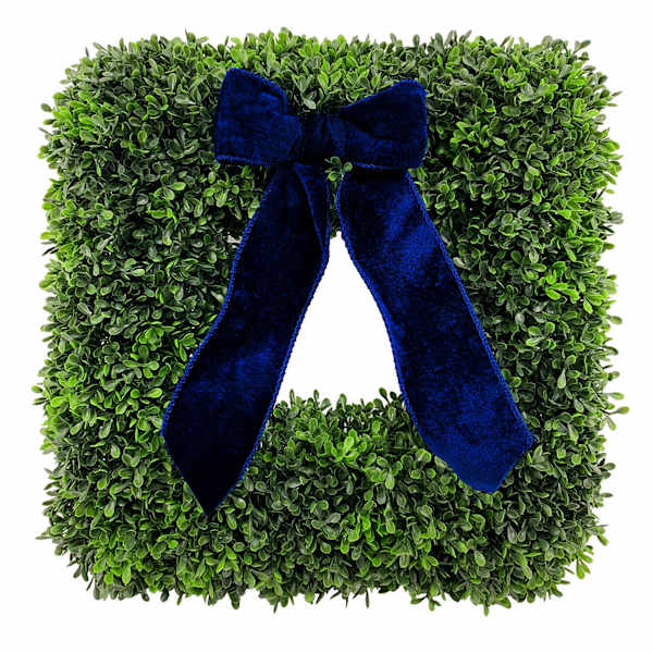 Providence Square Boxwood Wreath, 18"