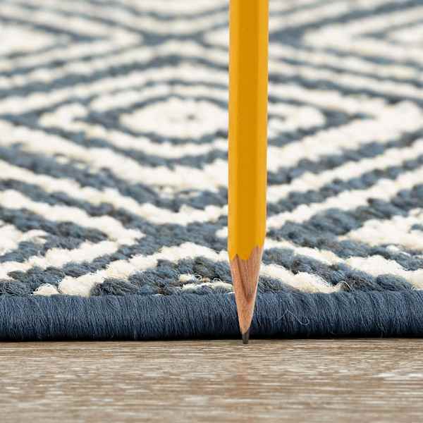 Tristen Navy Blue & Cream Diamond Design Washable Runner, 2x5