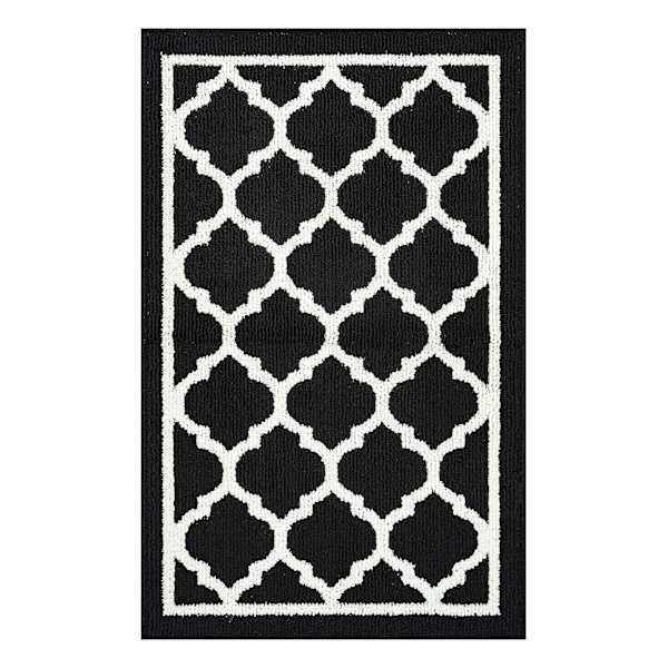 Julia Black Quatrefoil Washable Tufted Accent Rug, 26x44