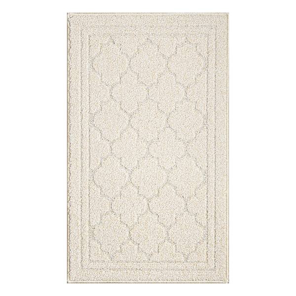 Stella Cream Quatrefoil Washable Tufted Accent Rug, 30x48