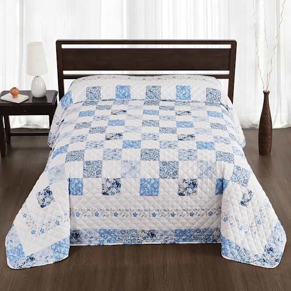 Blue Patchwork Bedspread, Full/Queen