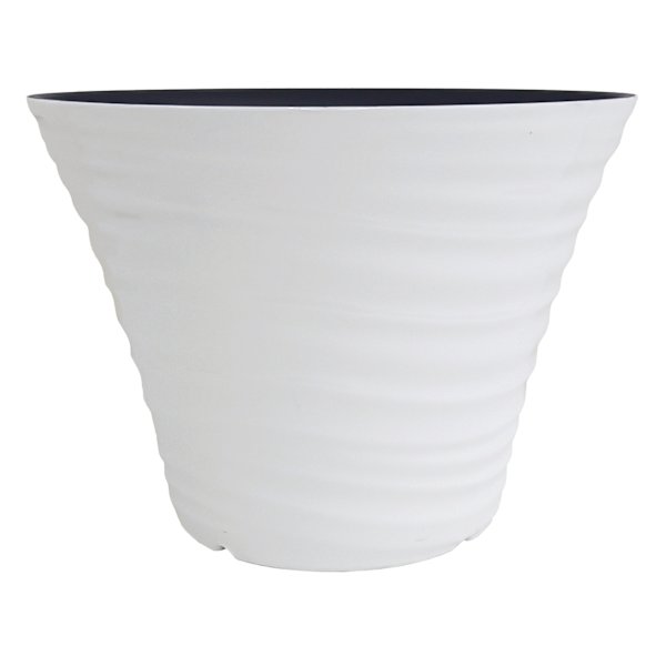 Sunny Club White Spout Outdoor Planter, Medium