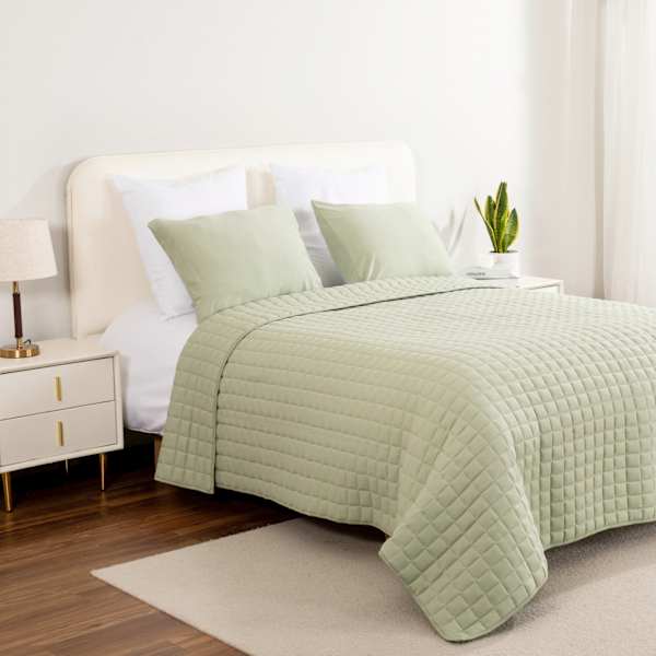Green Soft Knit Jersey Quilt, King