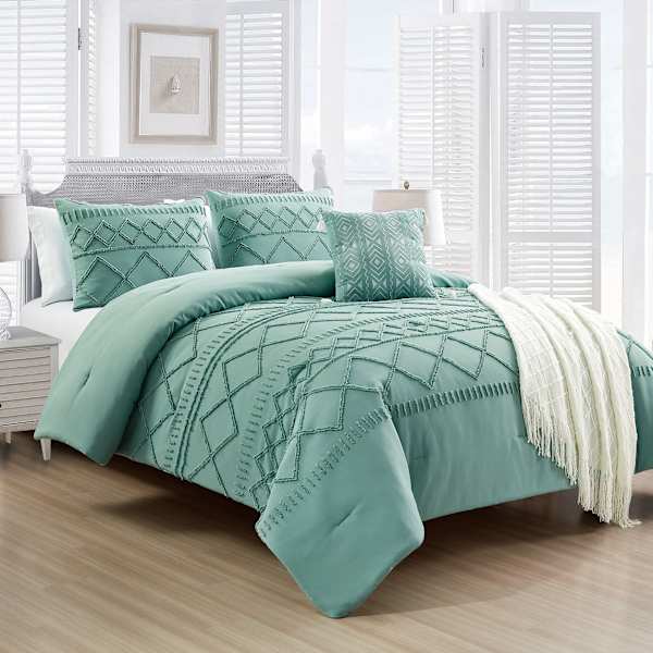 Found & Fable 5-Piece Light Green Tufted Comforter Set, Full/Queen