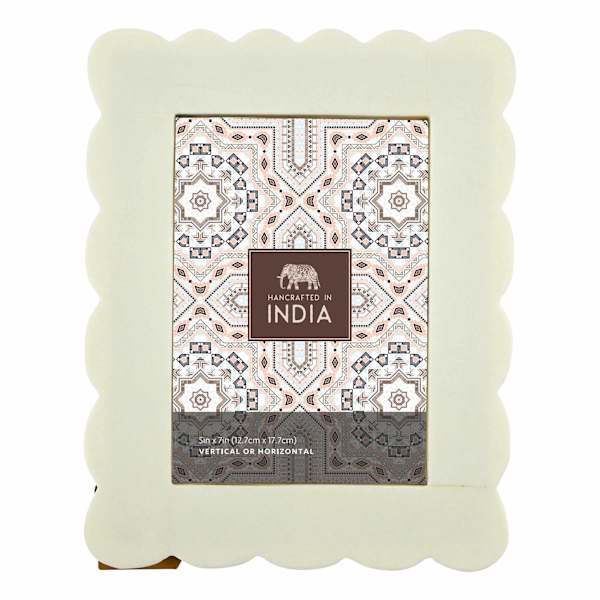 Resin Scalloped Tabletop Picture Frame, 5x7
