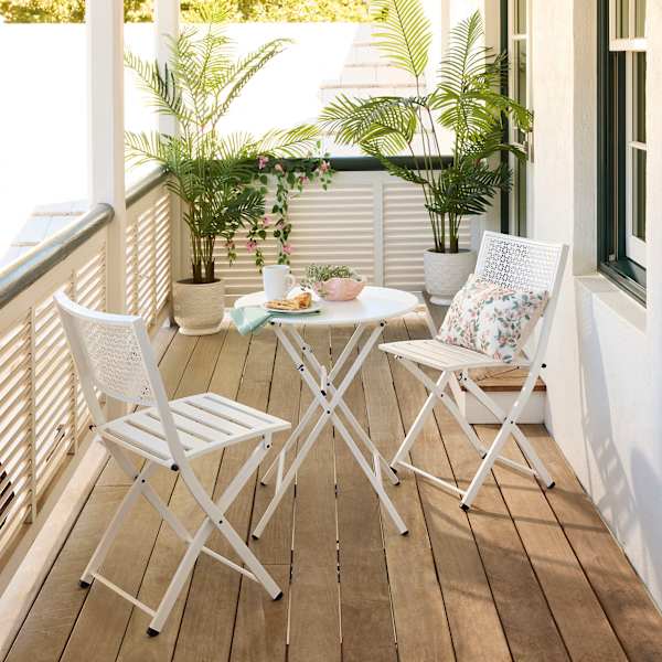 White Metal Folding Patio 3-Piece Set