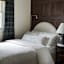 Honeybloom 3-Piece White Cotton Dash Matelasse Duvet Set, Full/Queen
