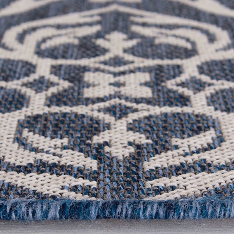 (E308) Kenton Cobalt Indoor/Outdoor Woven Area Rug, 5x7 At Home
