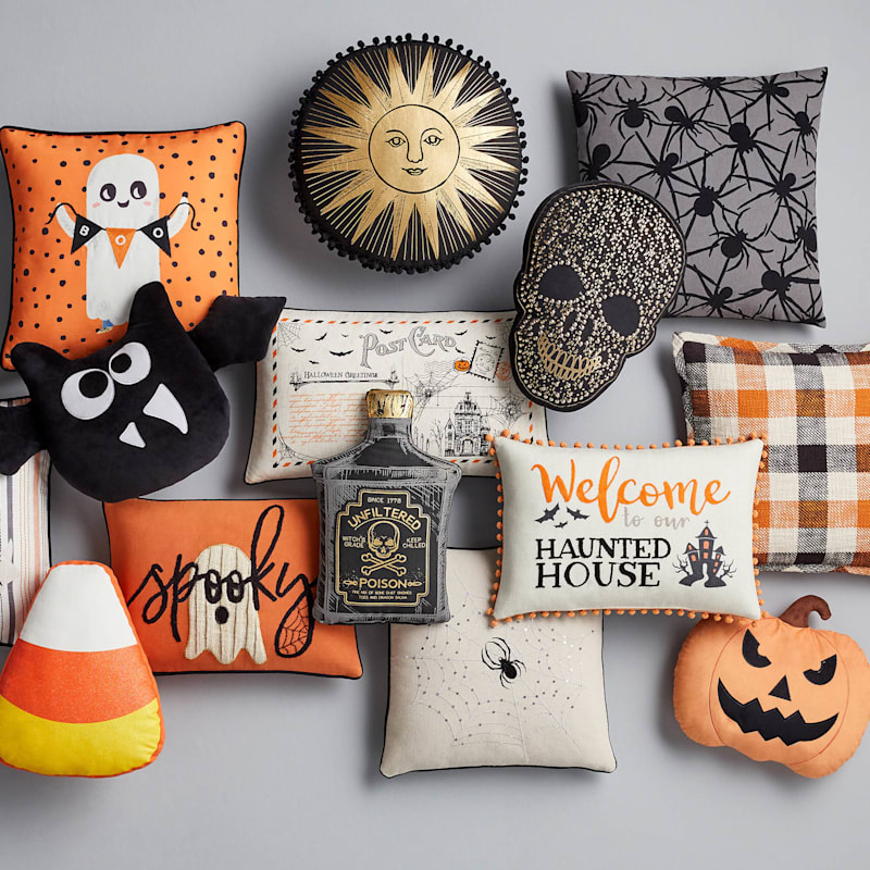 Welcome Haunted House Halloween Throw Pillow, 14x20