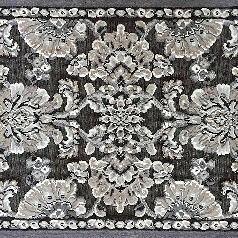 Arrington Grey & Taupe Traditional Accent Rug, 20x32