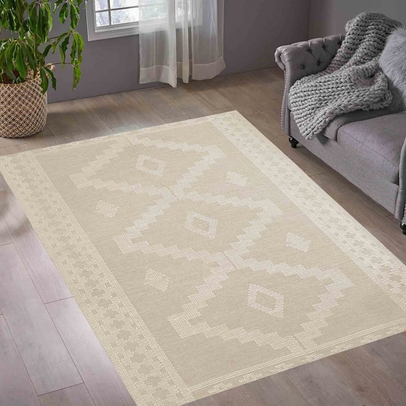 (B669) Found & Fable Goa Ivory Tribal Handmade Area Rug, 7x10