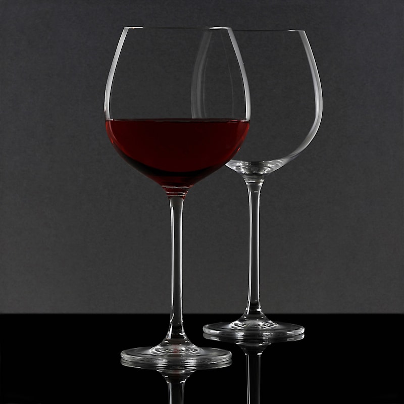 https://static.athome.com/images/w_800,h_800,c_pad,f_auto,fl_lossy,q_auto/v1652357954/p/124332360/set-of-4-chantal-grande-red-wine-glasses-24.5oz.jpg