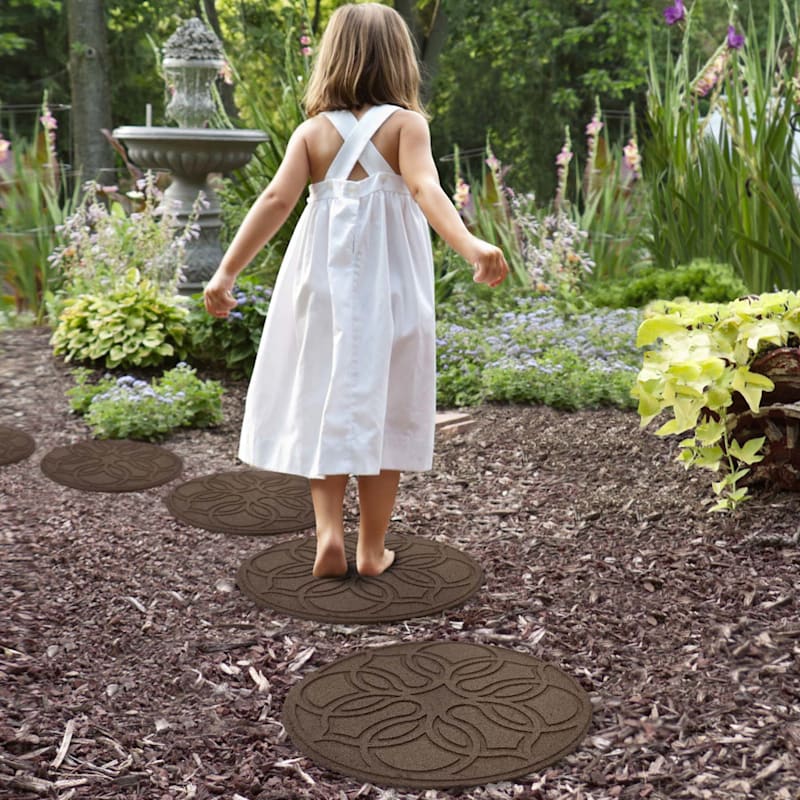 flexible-medallion-outdoor-garden-stepping-stone-18.jpg