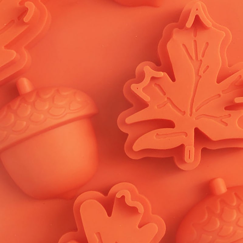 Acorns & Leaf's Silicone Molds – Baking Treasures Bake Shop