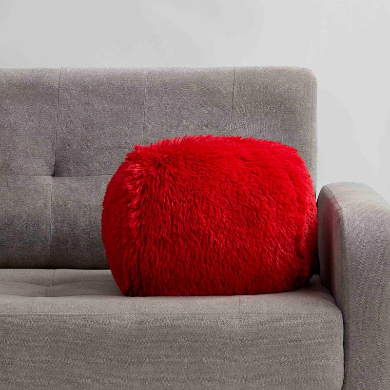 Red fluffy on sale pillows