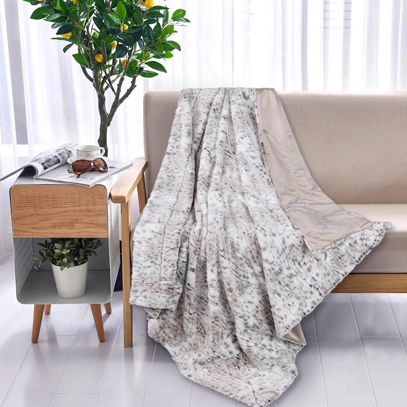 Fawn Print Throw Blanket 50x60