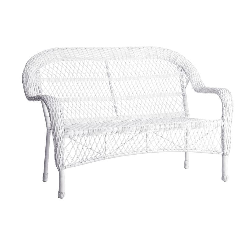 White wicker 2025 settee