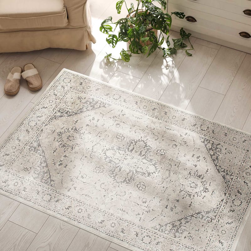 3x4 rug top